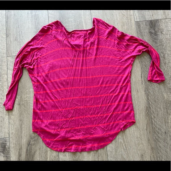Bella Bird Striped Dolman Pocket Tee Size Small - Picture 3 of 4